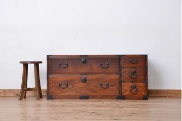 アンティーク家具　古民具・骨董　前面欅材　時代箪笥ローボード(収納棚)(ローチェスト)