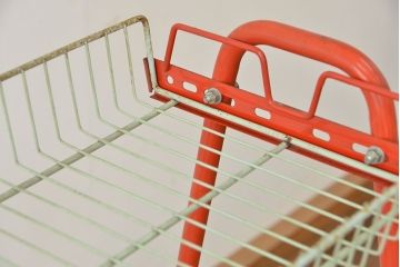レトロ家具　★昭和レトロ　かわいいアイアンワゴン(アイアンラック)