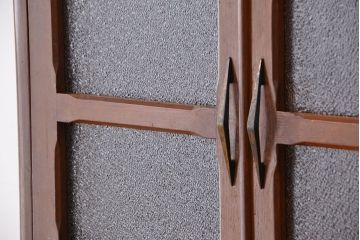 アンティーク家具　アンティーク　素敵なデザインの二段重ね　ナラ材の食器棚(収納棚)