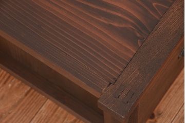 アンティーク家具　アンティーク　古い木製の三杯引き出しローチェスト(ローボード・置床)