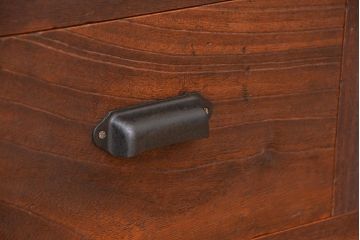 アンティーク家具　アンティーク　三杯引き出しローチェスト(1)(ローボード・置床)