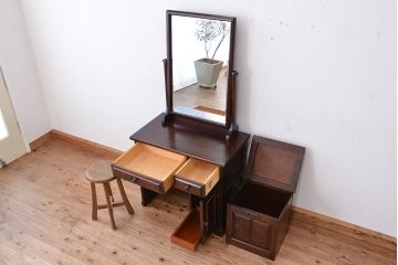中古　北海道民芸家具　スツール付きドレッサー(鏡台)(定価約33万円)