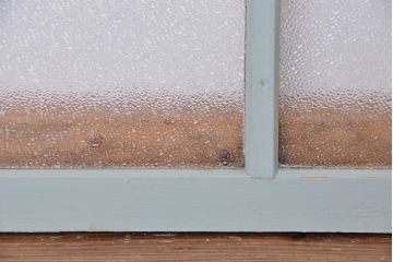 アンティーク ペンキの剥げた小振りなダイヤガラス戸 2枚セット?(窓・引き戸)