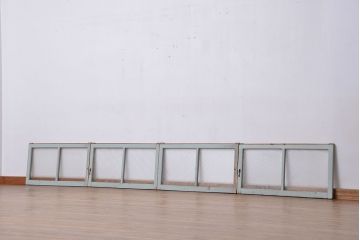 アンティーク ペンキの剥げた横長ダイヤガラス戸 4枚セット(ガラス窓・引き戸)