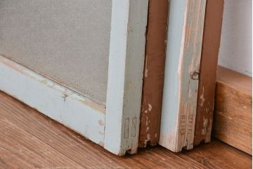 アンティーク ペンキの剥げた横長ダイヤガラス戸 4枚セット(ガラス窓・引き戸)