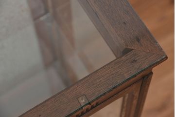 アンティーク家具　大正ロマン　古い洋館の丸脚付きガラスケース(ショーケース、収納棚、陳列棚)