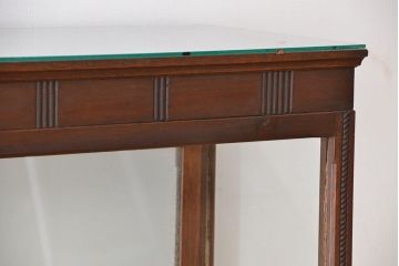 アンティーク家具　大正ロマン　古い洋館の丸脚付きガラスケース(ショーケース、収納棚、陳列棚)