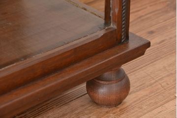 アンティーク家具　大正ロマン　古い洋館の丸脚付きガラスケース(ショーケース、収納棚、陳列棚)
