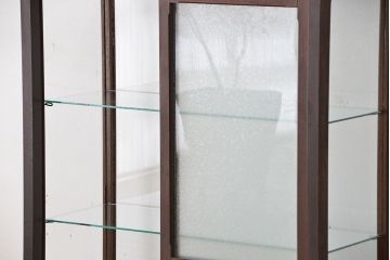 アンティーク家具　大正ロマン　古い洋館の丸脚付きガラスケース(ショーケース、収納棚、陳列棚)