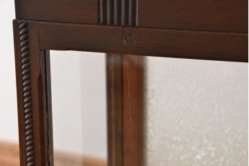 アンティーク家具　大正ロマン　古い洋館の丸脚付きガラスケース(ショーケース、収納棚、陳列棚)