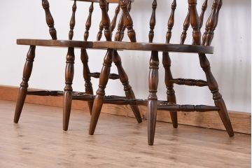 中古　飛騨産業 キツツキマーク　ダイニングチェア2脚セット?(アームチェア/椅子)