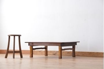 アンティーク家具　古民具・骨董 天板一枚板 古い栓材の角ちゃぶ台