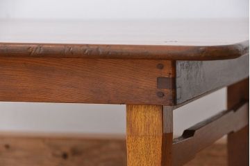 アンティーク家具　古民具・骨董 天板一枚板 古い栓材の角ちゃぶ台
