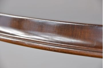 中古　飛騨産業 キツツキマーク　ラウンドダイニングテーブル