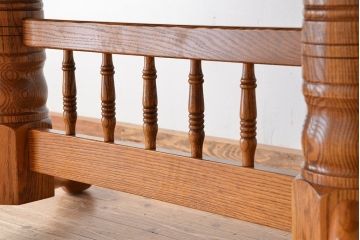 中古 IDC大塚家具取扱品 Shin-Lee(シンリー) オーク材 ダイニングテーブル