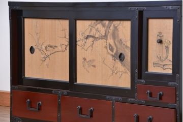 アンティーク家具　古民具・骨董　明治〜大正時代　梅と雀の図　上品な時代箪笥ローボード