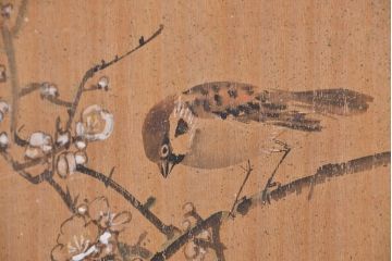 アンティーク家具　古民具・骨董　明治〜大正時代　梅と雀の図　上品な時代箪笥ローボード