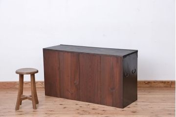 アンティーク家具　古民具・骨董　明治〜大正時代　梅と雀の図　上品な時代箪笥ローボード