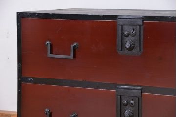アンティーク家具　古民具・骨董　明治〜大正時代　漆のキレイな　時代箪笥ローボード?(ローチェスト・刀箪笥)