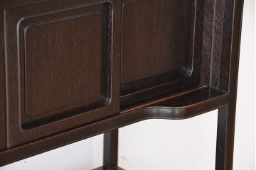 アンティーク家具　古民具・骨董　和モダン☆素敵な作りの唐木飾り棚(茶棚)