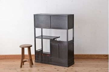 アンティーク家具　古民具・骨董　和モダン☆素敵な作りの唐木飾り棚(茶棚)