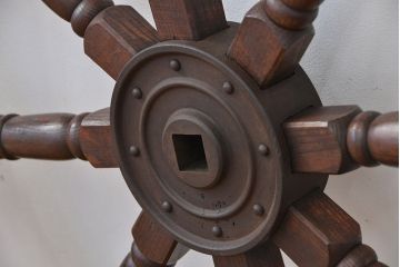 アンティーク雑貨　アンティーク　古い船艦で使われた欅材の大型操舵輪(ラット)(北川工業)