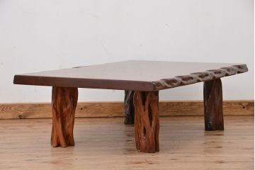 アンティーク家具　アンティーク　唐木一枚板!ずっしりとした座卓(机/テーブル)