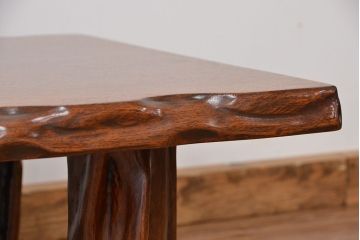 アンティーク家具　アンティーク　唐木一枚板!ずっしりとした座卓(机/テーブル)