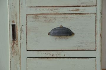 レトロ家具　☆昭和レトロ　アンティークペイントの作業台付き食器棚(モールガラス収納棚)