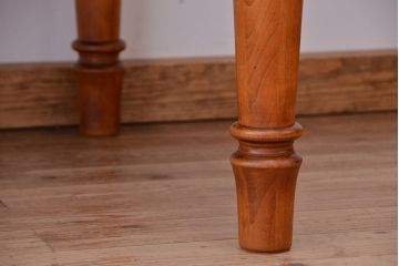 中古　海外製アンティークショップで購入　カントリー調ダイニングテーブル
