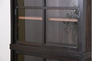 アンティーク家具　アンティーク　古い木のシックな二段重ね収納棚(飾り棚、食器棚)