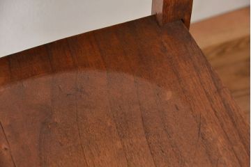 アンティーク家具　イギリスアンティーク　古い木のかわいらしいチャーチチェア(教会椅子/イス)