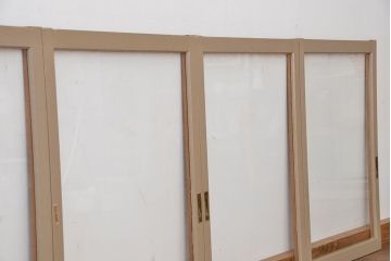昭和レトロ　古いペンキのはげたシンプルなガラス戸4枚セット(1)