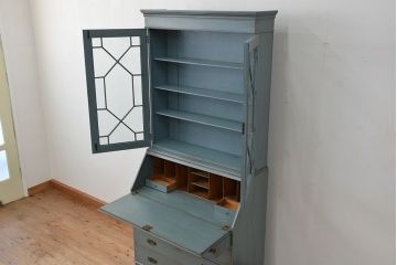 ヴィンテージ家具　イギリスビンテージ　1960年頃　アンティークペイント　かわいらしいビューローブックケース