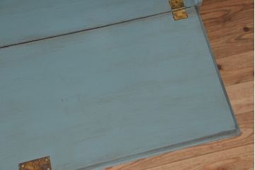 ヴィンテージ家具　イギリスビンテージ　1960年頃　アンティークペイント　かわいらしいビューローブックケース