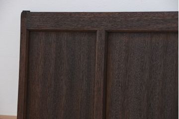 アンティーク建具　素朴な木味が魅力の小さな引き戸2枚セット(板戸)(R-011527)