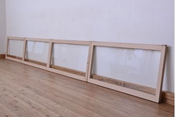 アンティーク建具　ペイント　昭和レトロな雰囲気漂うガラス戸4枚セット(明り取り、明かり取り、引き戸、窓)(R-011533)