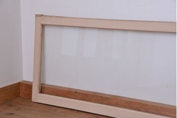 アンティーク建具　ペイント　昭和レトロな雰囲気漂うガラス戸4枚セット(明り取り、明かり取り、引き戸、窓)(R-011533)