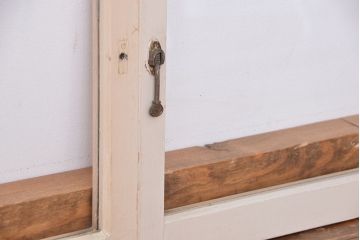 アンティーク建具　ペイント　昭和レトロな雰囲気漂うガラス戸4枚セット(明り取り、明かり取り、引き戸、窓)(R-011533)