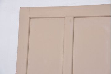 ★昭和レトロ　ペンキの剥げたシンプルなドア一枚(扉)