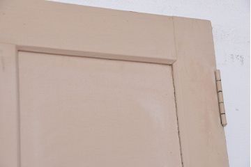 ★昭和レトロ　ペンキの剥げたシンプルなドア一枚(扉)
