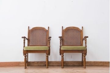 中古　1970年代　ナラ材のアームチェア(イス、椅子)