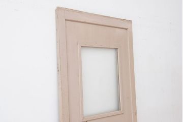 ★昭和レトロ　古いペンキの剥げた引き戸(ガラス、建具)