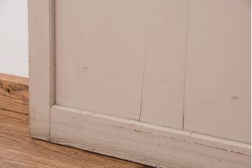 ★昭和レトロ　古いペンキの剥げた引き戸(ガラス、建具)