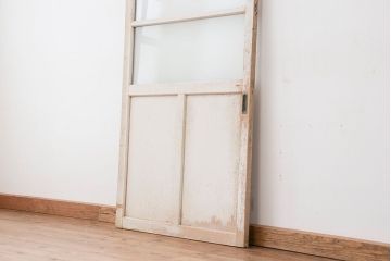 ★昭和レトロ　ペンキの剥げた古いガラス戸1枚?(引き戸)