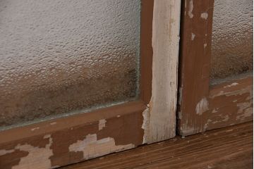 アンティーク　ペンキの剥げたシンプルなガラス戸2枚セット(R-011546)