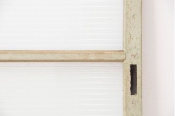 昭和レトロ　ペンキの剥げたモールガラス引き戸2枚セット(窓)