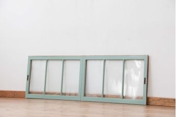 昭和レトロ　ペンキの剥げたモールガラス引き戸2枚セット(3)(ガラス、窓)