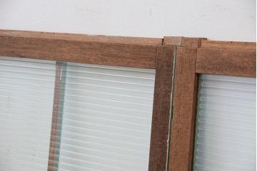 昭和レトロ　ペンキの剥げたモールガラス引き戸2枚セット(4)(ガラス、窓)