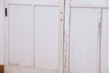 アンティーク　ペンキの剥げた背の高いガラス戸4枚セット(引き戸)